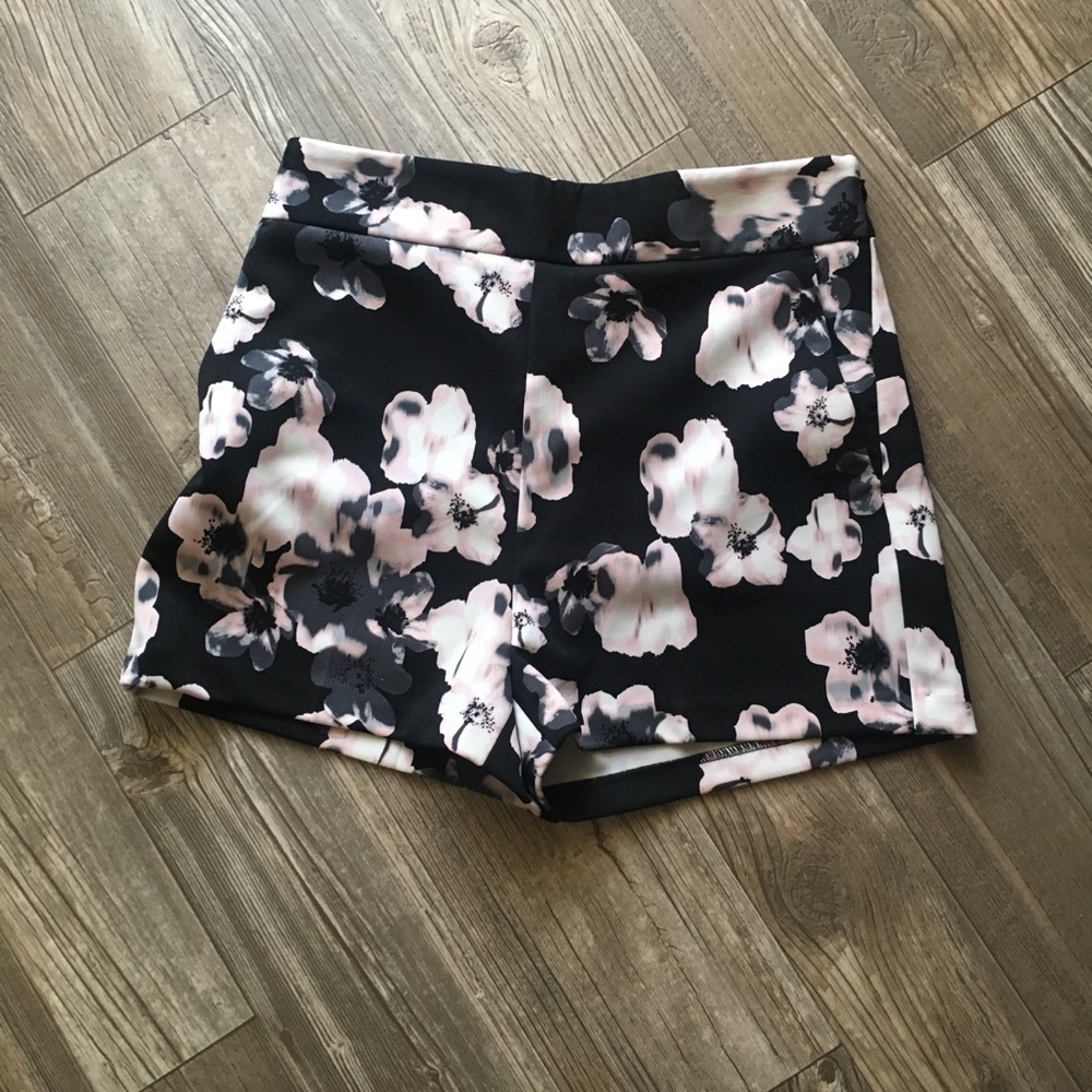 High waisted floral shorts